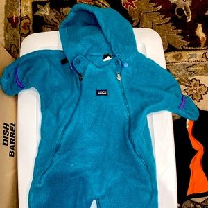 Warm Blue Patagonia Fleece Onsie Jacket 6mos